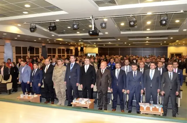 Erzurum'da 'Şiddete dur de' programı