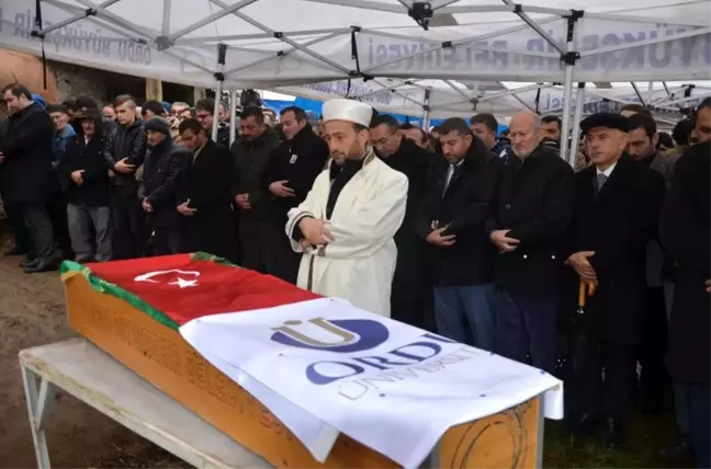 Öldürülen Ceren'in annesinin feryadı yürekleri dağladı