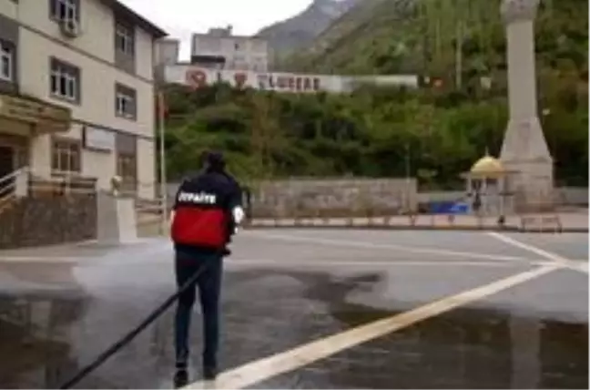 Uludereliler Belediye Başkanı Ürek'in çağrısına uydu evlerinden çıkmadı