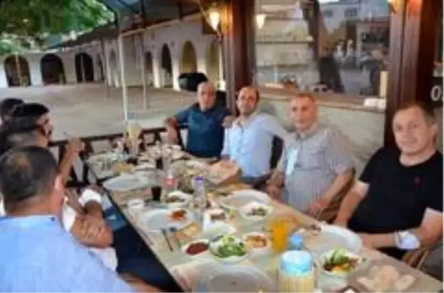 Torbalı'ya tayini çıkan Emniyet Müdürü Yener'e veda yemeği