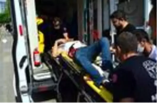 Adana Adliyesi'nde silahlı saldırı: 3'ü çocuk, 6 yaralı (2)- Yeniden