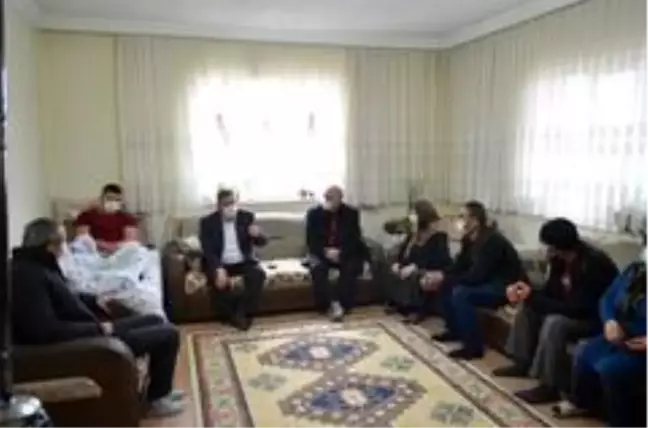 Başkan Altun'dan köpek saldırısında yaralanan gence ziyaret