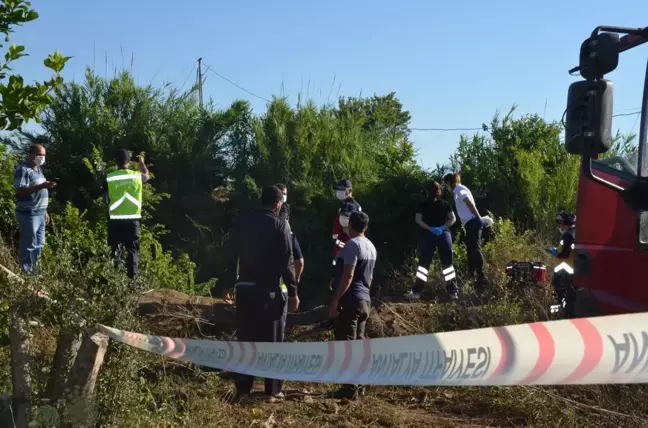 Antalya'da dereye devrilen traktörün sürücüsü öldü