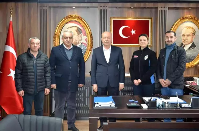 Dursunbey Belediyesi'nde en düşük işçi maaşı 5 bin 6 lira oldu