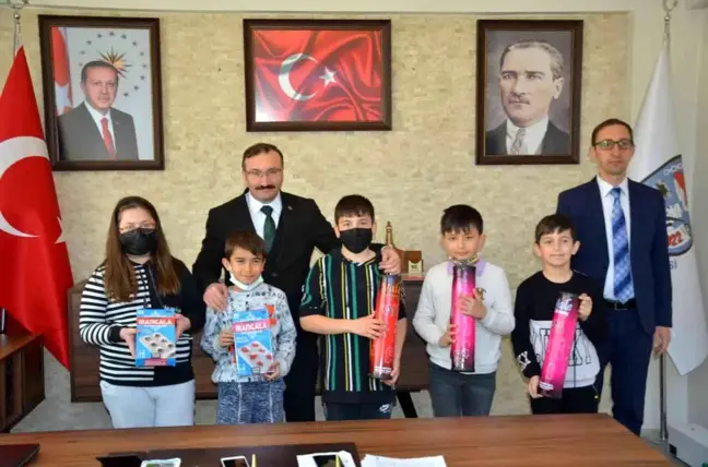 Başkan Doğan, başarılı öğrencileri ödüllendirdi