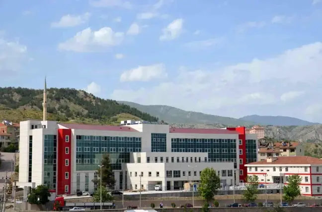 Kastamonu'da Boşanma Sürecindeki Şahıs Eşini ve Kayınvalidesini Bıçakladı Daha Sonra İntihar Etti