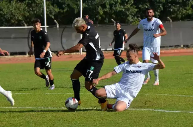 Efeler 09 SFK, Hacettepe 1945 SK'yı 4-1 mağlup etti