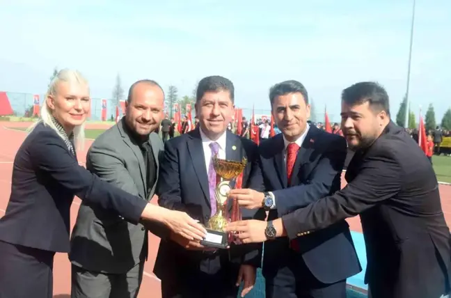 Bilecik Belediyesi Kurumlararası Basketbol Turnuvası'nın Şampiyonu Oldu
