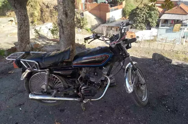Edremit'te Motosiklet Hırsızlığı Yapan 2 Kişi Yakalandı