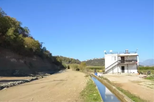 Antalya'da Kayıp Kadının Cesedi Evine Yakın Gömülmüş Bulundu