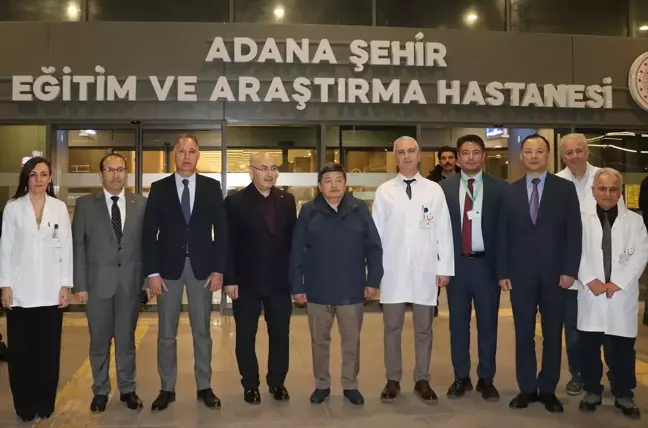 Kırgızistan Bakanlar Kurulu Başkanı, Adana'daki hastanede tedavi gören vatandaşları ziyaret etti