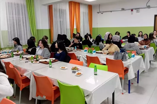 Beypazarı Kaymakamı Vedat Yılmaz, öğrencilerle iftar programında buluştu