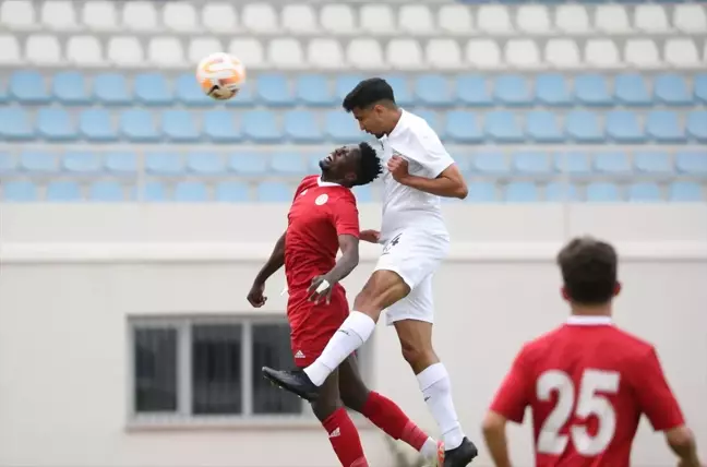 Antalyaspor, hazırlık maçında Akron Togliatti'ye 3-2 yenildi