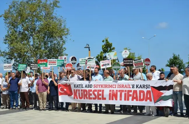 Gazze'ye yönelik saldırılar ve İran'da suikasta uğrayan Hamas lideri protesto edildi