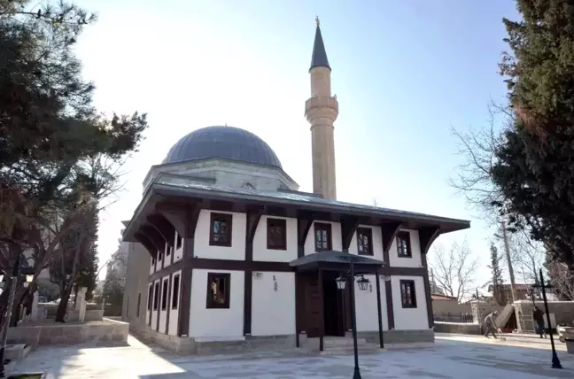 Hersekzade Ahmet Paşa Camii Restorasyonu Tamamlandı