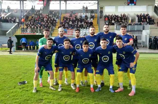 Çaycumaspor, Filyos Ateşspor'u 3-0 Yenerek BAL Şansını Araladı