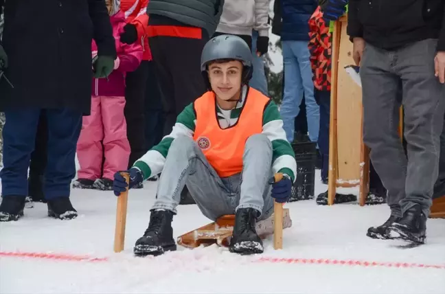 Geleneksel Kızak Yarışları Bolu'da Coşkuyla Gerçekleşti