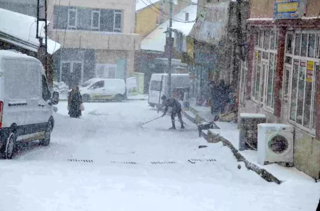 Muş'un Bulanık İlçesinde 48 Köy Yolu Kapandı