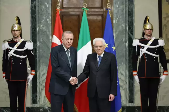 Cumhurbaşkanı Erdoğan, İtalyan mevkiraşı Mattarella ile bir araya geldi