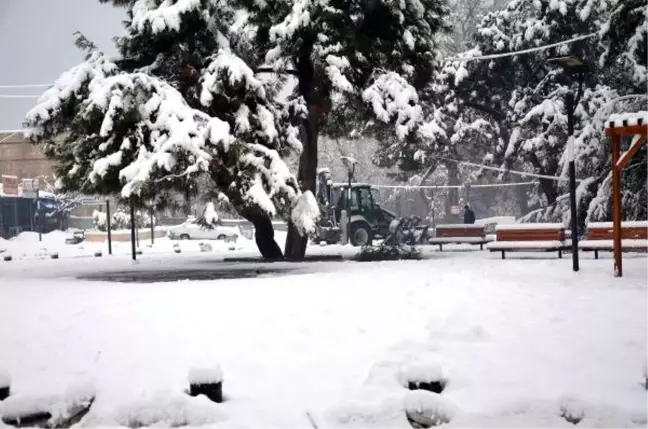 Mersin'in 2 İlçesinde Okullara Kar Tatili