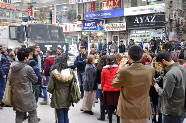 Basın Açıklamasına 'Pankart' Müdahalesi: 4 Gözaltı