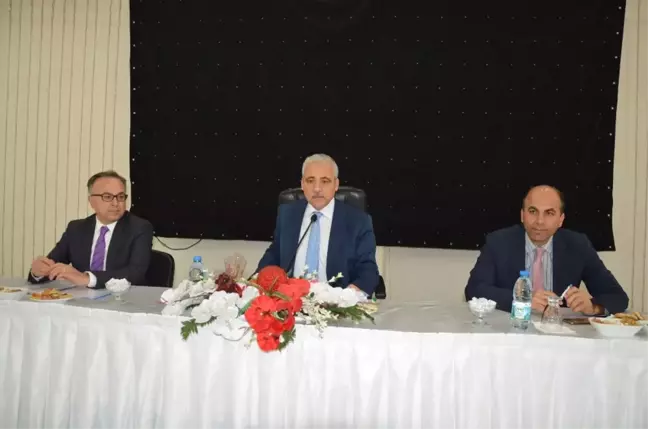 Vali Güvençer Saruhanlı'da Muhtarları Dinledi
