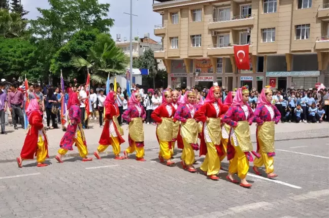 Reyhanlı'da 19 Mayıs Törenle Kutlandı