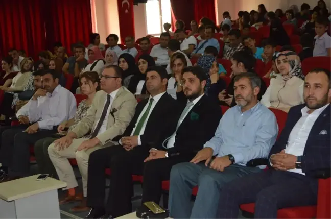 Şırnak'ta 'Çizimlerle 40 Hadis' Yarışması Ödül Töreni Yapıldı