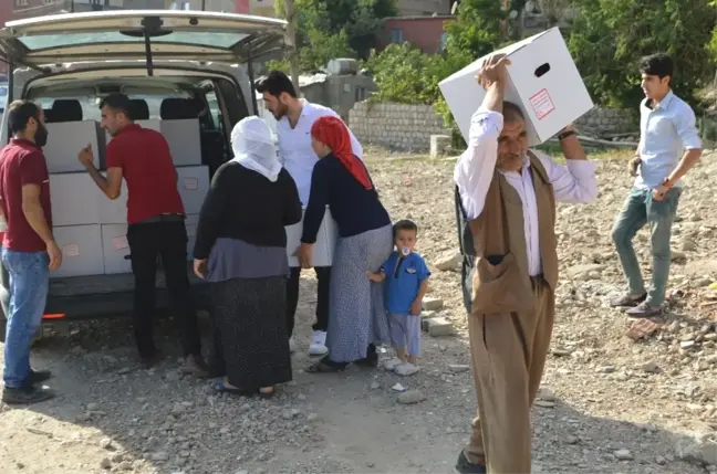 Big Brother Şampiyonu Sinan Aydemir, Şırnak'a Gıda Yardımında Bulundu