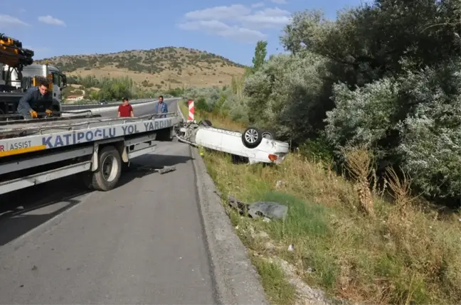 Sandıklı'da 3 Araç Çarpıştı: 1 Yaralı