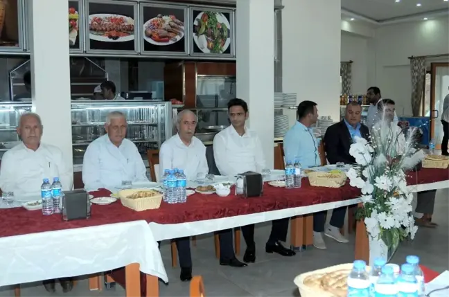Çelikhan Kaymakamı Adem Kaya'ya Veda Yemeği