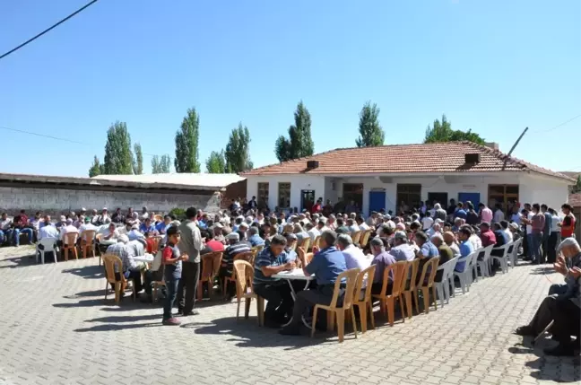 Sorgun'da Köylüler Yağmur Duasına Çıktı