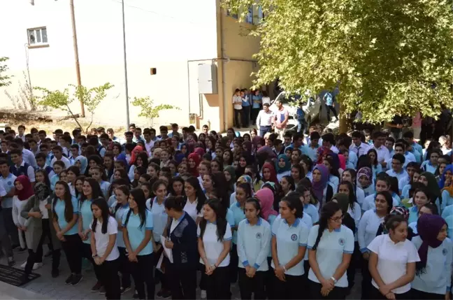 Şampiyon Öğrenciler İçin Adak