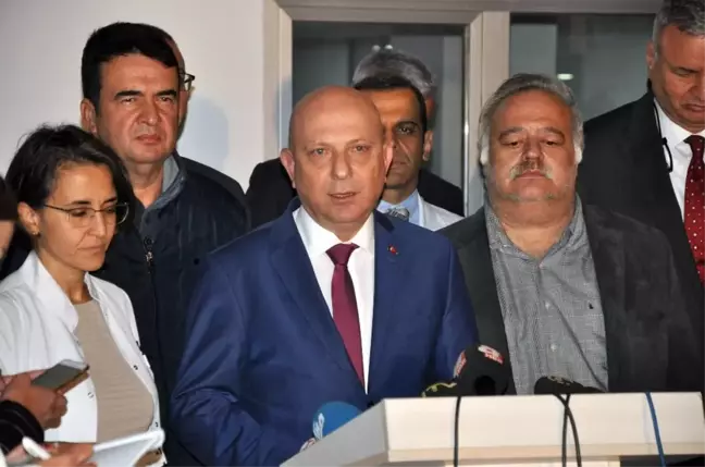 Ankara Üniversitesi Rektörü İbiş'ten Baykal'ın Sağlık Durumuna İlişkin Açıklama