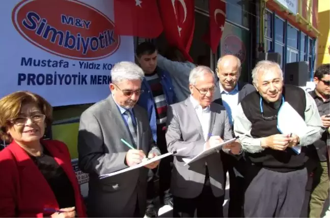 Yaptığı Turşularla Guinness Rekorlar Kitabı'na Girdi