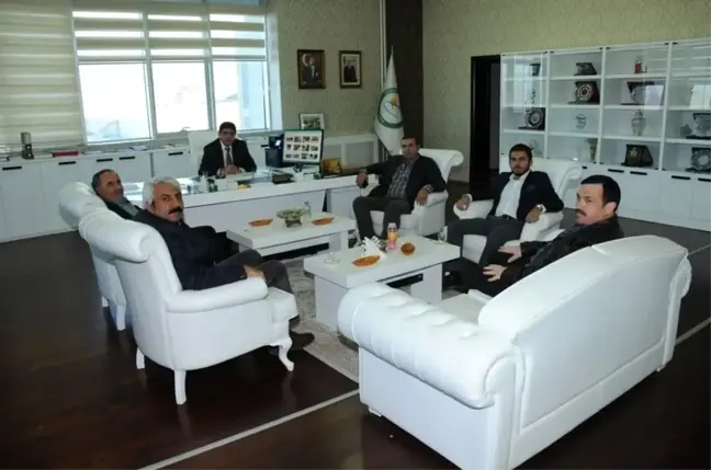Hayvan Üreticileri, Rektör Alma'yı Ziyaret Etti