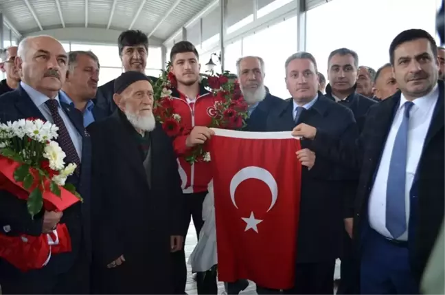 Taşkesenligil, 