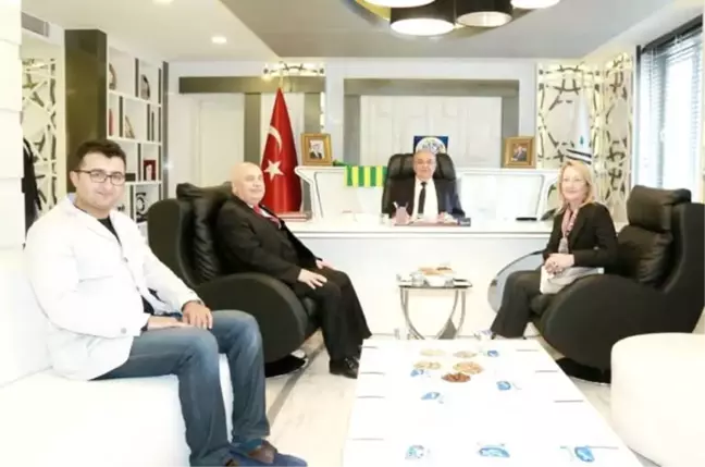 YÖK Üyesi Prof. Dr. Dedeoğlu Kutlu'yla Bir Araya Geldi