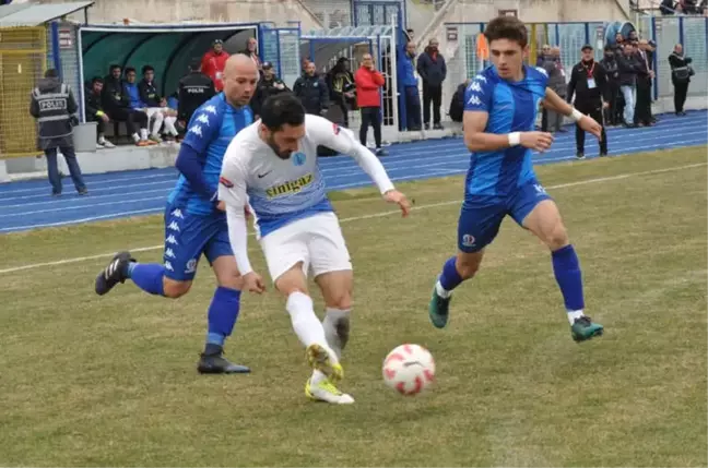 Kütahyaspor Evinde Farklı Mağlup