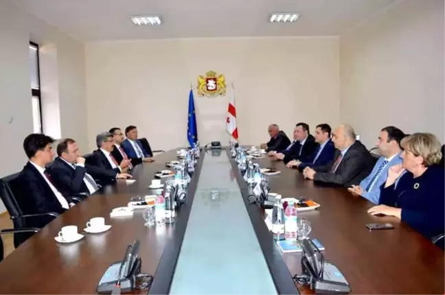 Vali Bilmez, Berberindeki Heyetle Birlikte Gürcistan'ın Samtskhe-Javakheti Bölgesine Ziyaret...