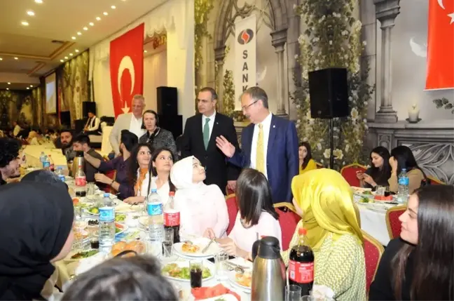 SANKO Üniversitesi akademisyen ve öğrencileri iftarda buluştu