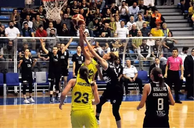 Fenerbahçe öznur kablo - beşiktaş trc inşaat: 97-54