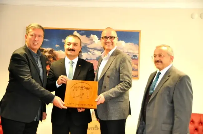 Rektör Öztürk Sungurlu'da incelemelerde bulundu