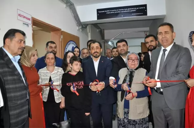 Şehit polis Ercan Günay'ın adı verilen Z Kütüphane açıldı