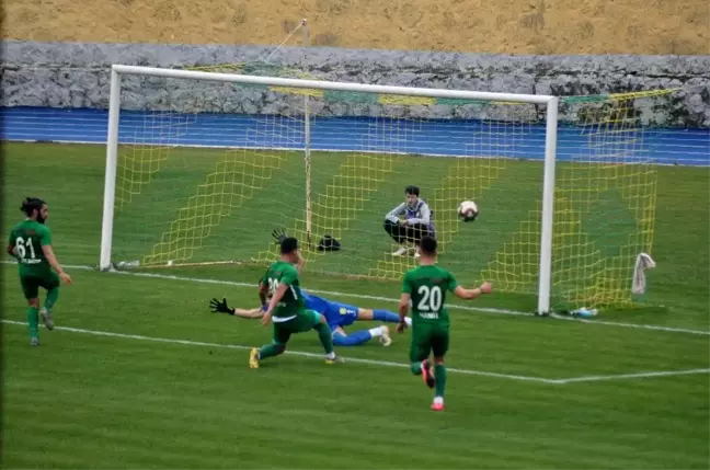 TFF 3. Lig: Osmaniyespor FK: 0 - Yozgatspor 1959 FK: 0