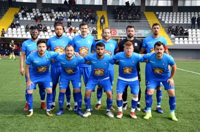 Yunusemre Belediyespor zirve takibini sürdürdü