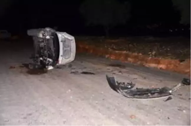 Kahramanmaraş'ta hafif ticari araç takla attı: 2 yaralı