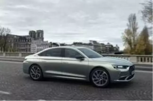 DS Automobiles'den sedan pazarına gösterişli giriş: DS 9