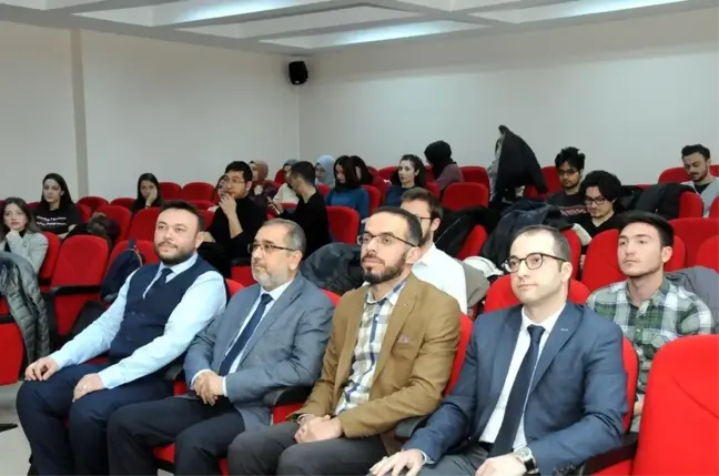 AKÜ'de,