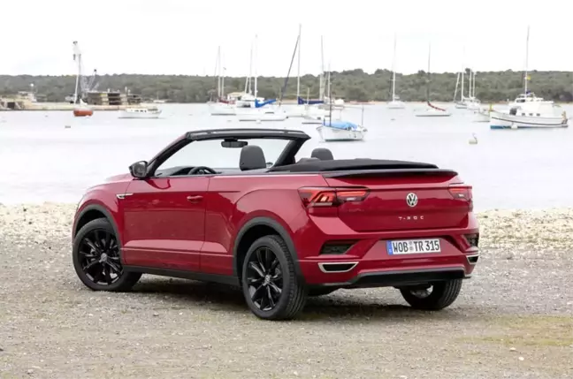 Volkswagen T-Roc ailesi genişliyor: T-Roc Cabriolet